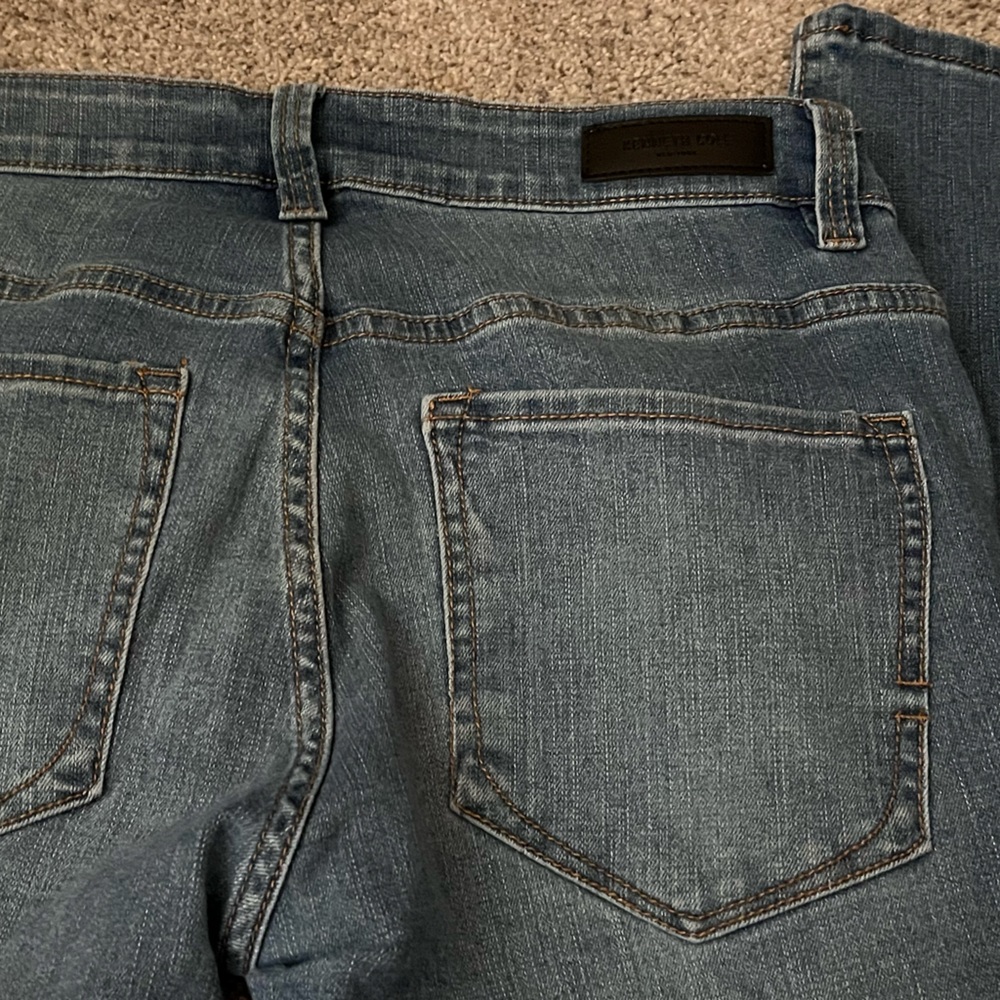 Relaxed Blue Jeans with Faded Wash